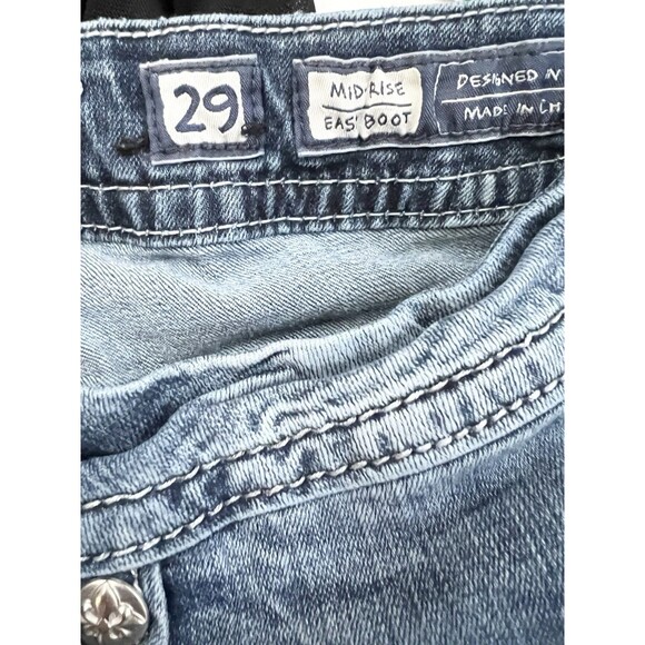 Miss Me Mid Rise Easy Boot Sz 29 Jeans 29x31 Medium Cross Bling Thick Stitch - Picture 9 of 9